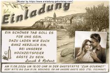 Die Hochzeitseinladung mit Ihrem Foto in Sepia vor einem mediterranen Hintergrund