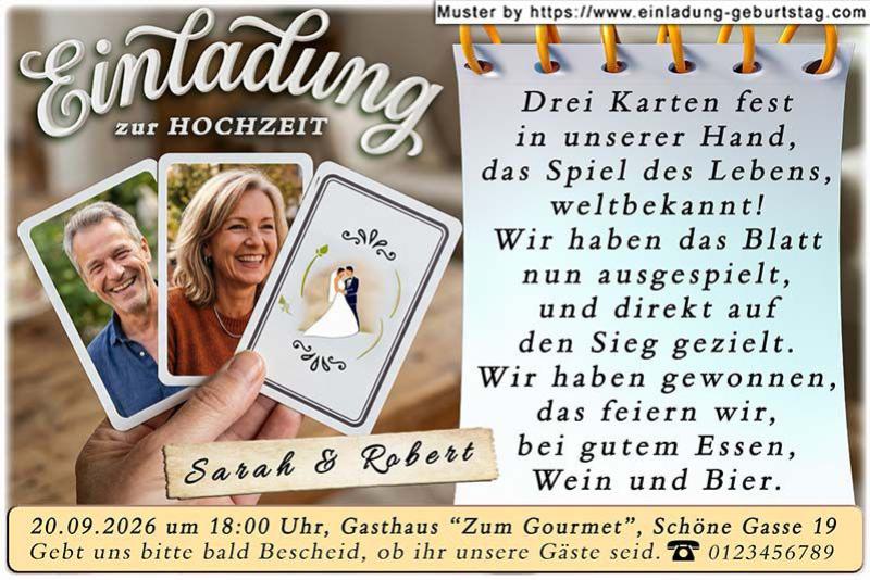 Die Hochzeitseinladung mit 2 Ihrer Fotos auf Spielkarten in einer Hand
