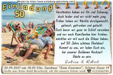 Die lustige Einladung zur Goldenen Hochzeit mit dem Ehepaar, das total geschafft im Liegestuhl am Strand liegt