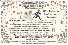 lustige Hochzeitseinladung mit witzigem änderbaren Text mit dem eiligen Paar auf dem Weg zum Standesamt